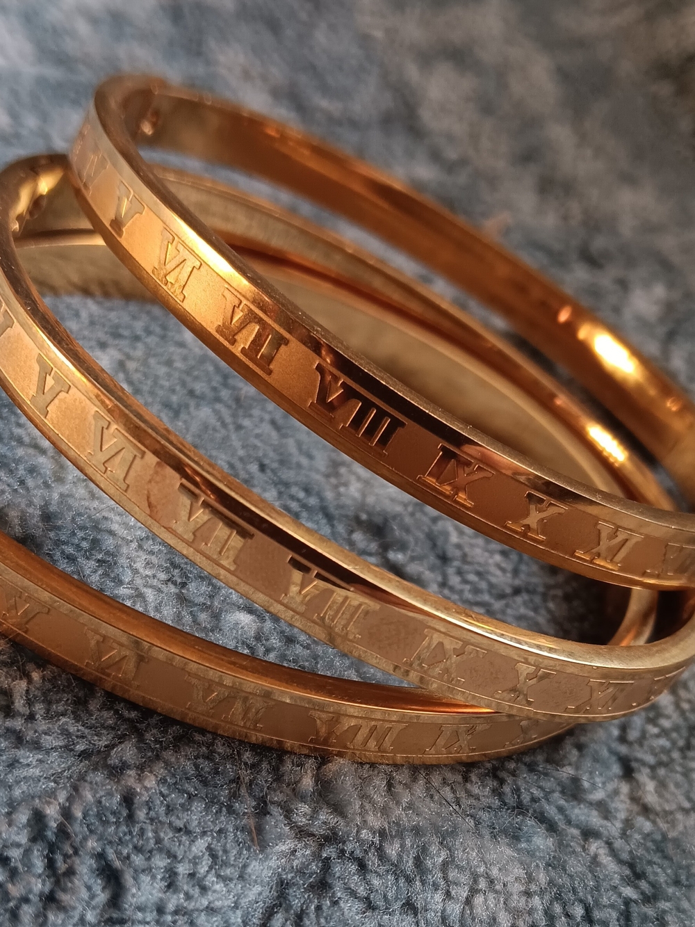 18 k gold plated bracelet romanos numeral engraved